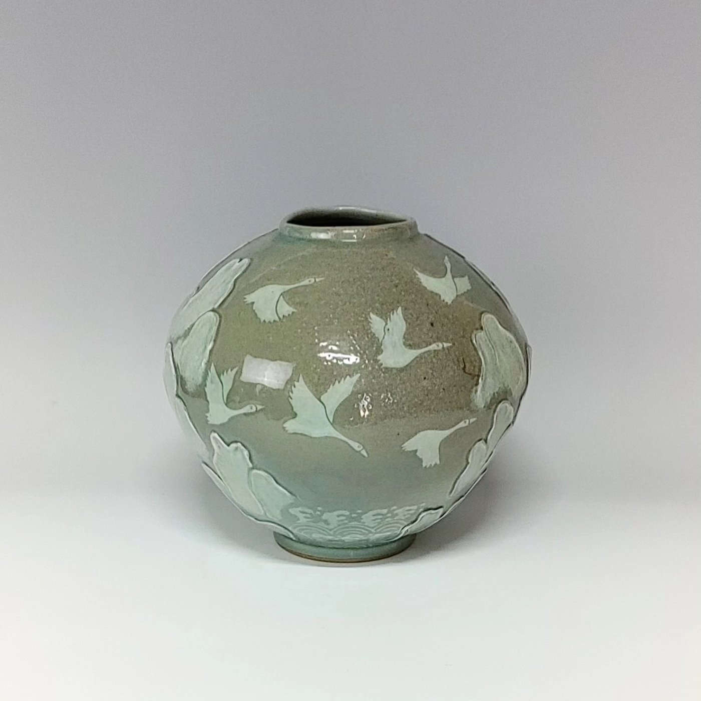 청자 산수문 호